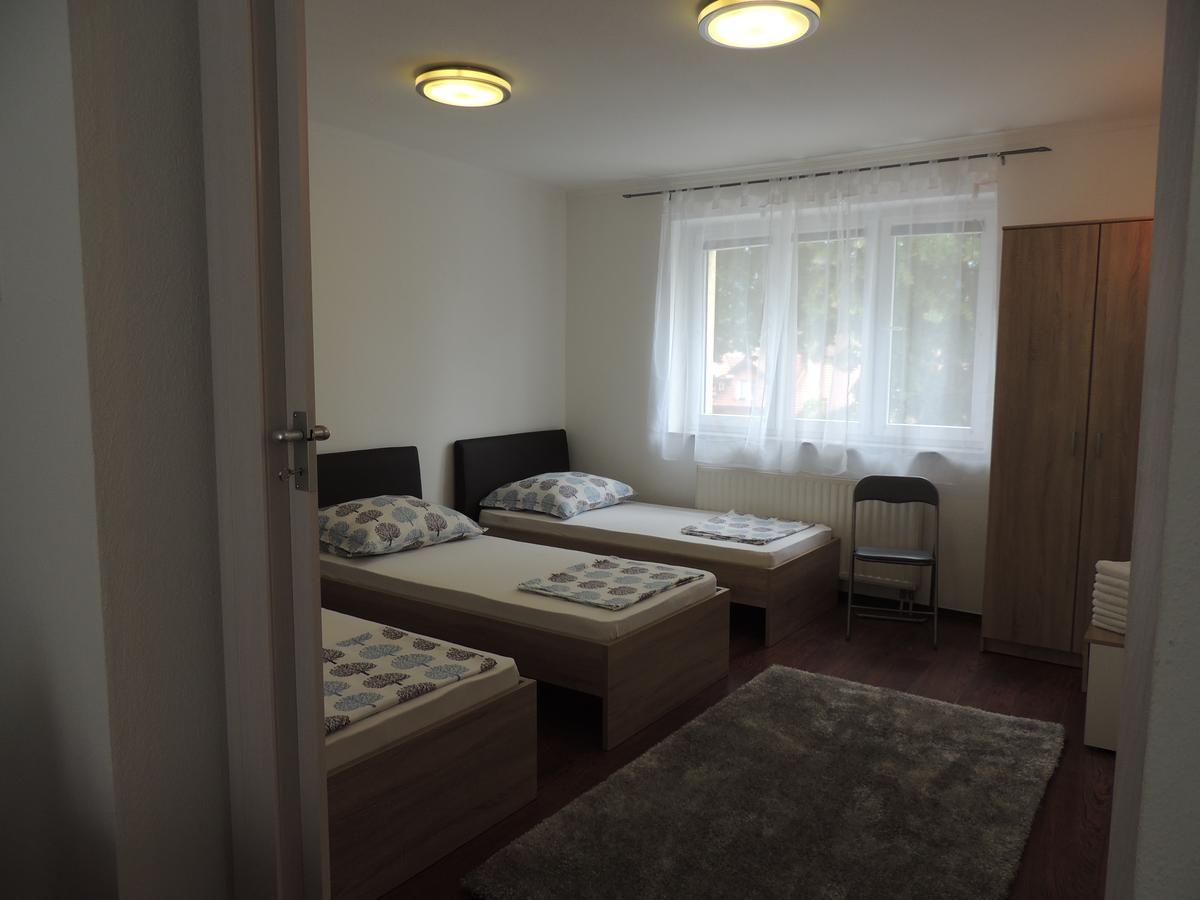 Appartamento Roses Bihać Esterno foto