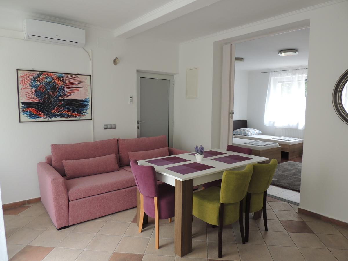 Appartamento Roses Bihać Esterno foto
